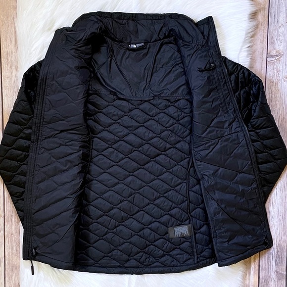 The North Face Women’s ThermoBall Full Zip Jacket - Picture 3 of 6
